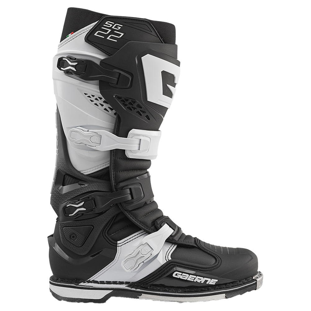 Gaerne SG22 Boots (Black/White)